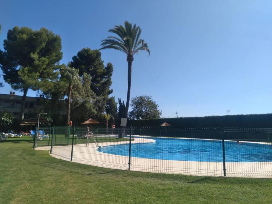 Estudio Torre De Andalucia Marbella Esterno foto